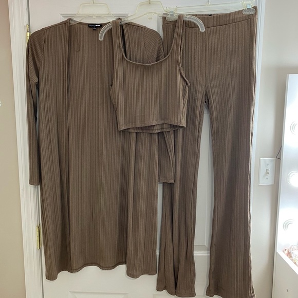 Fashion Nova Pants - Fashion Nova 3 piece set